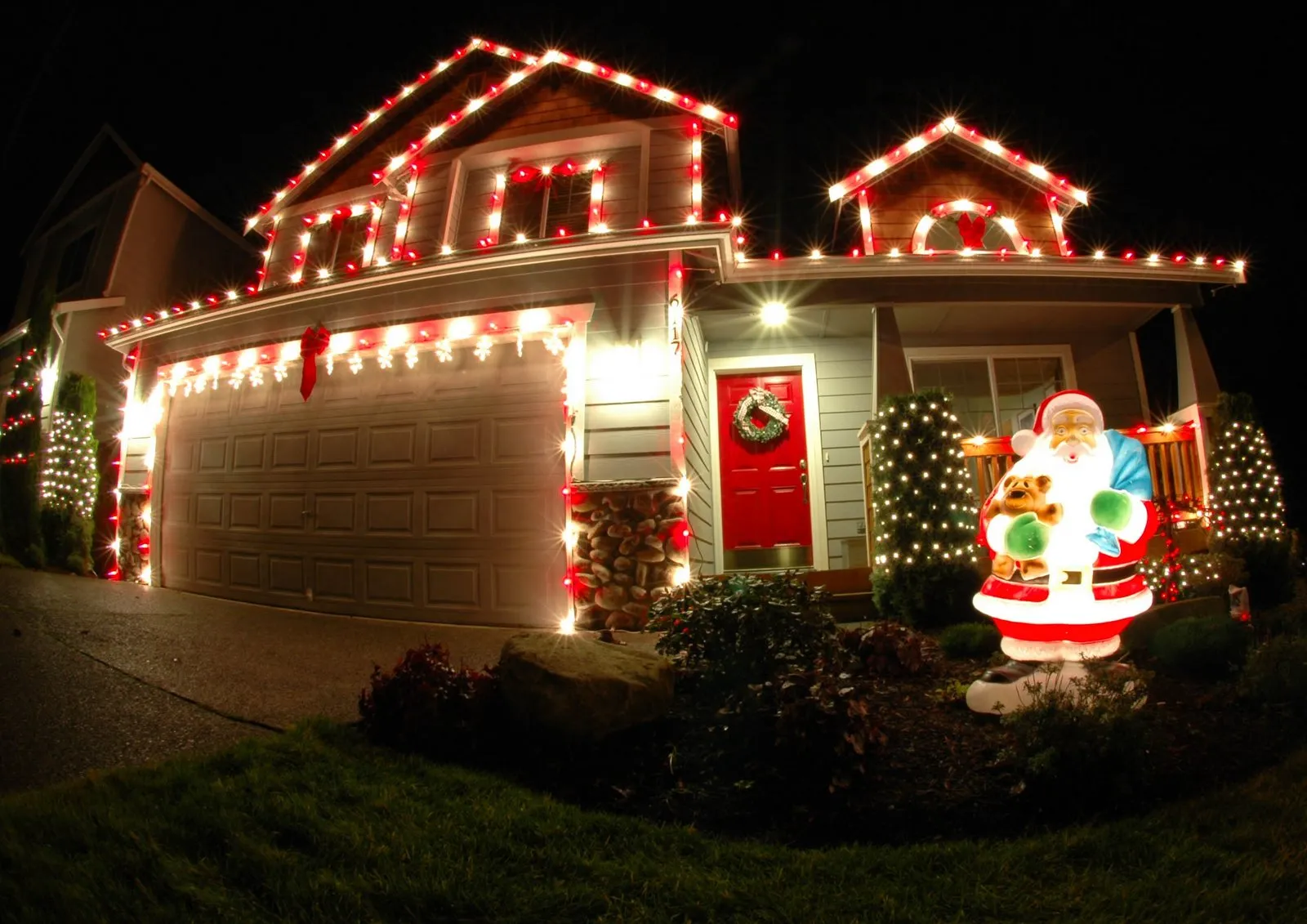 Has christmas house