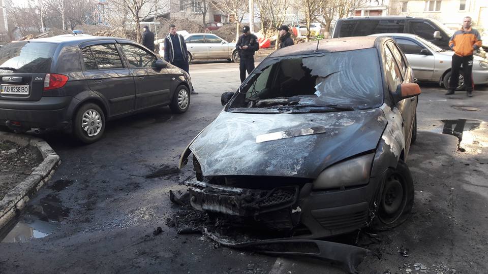Депутату вінницької міської ради вночі спалили машину. ОНОВЛЮЄТЬСЯ