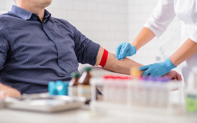 Вінничани вимагають краще дбати про донорів крові: просять збільшити грошову компенсацію