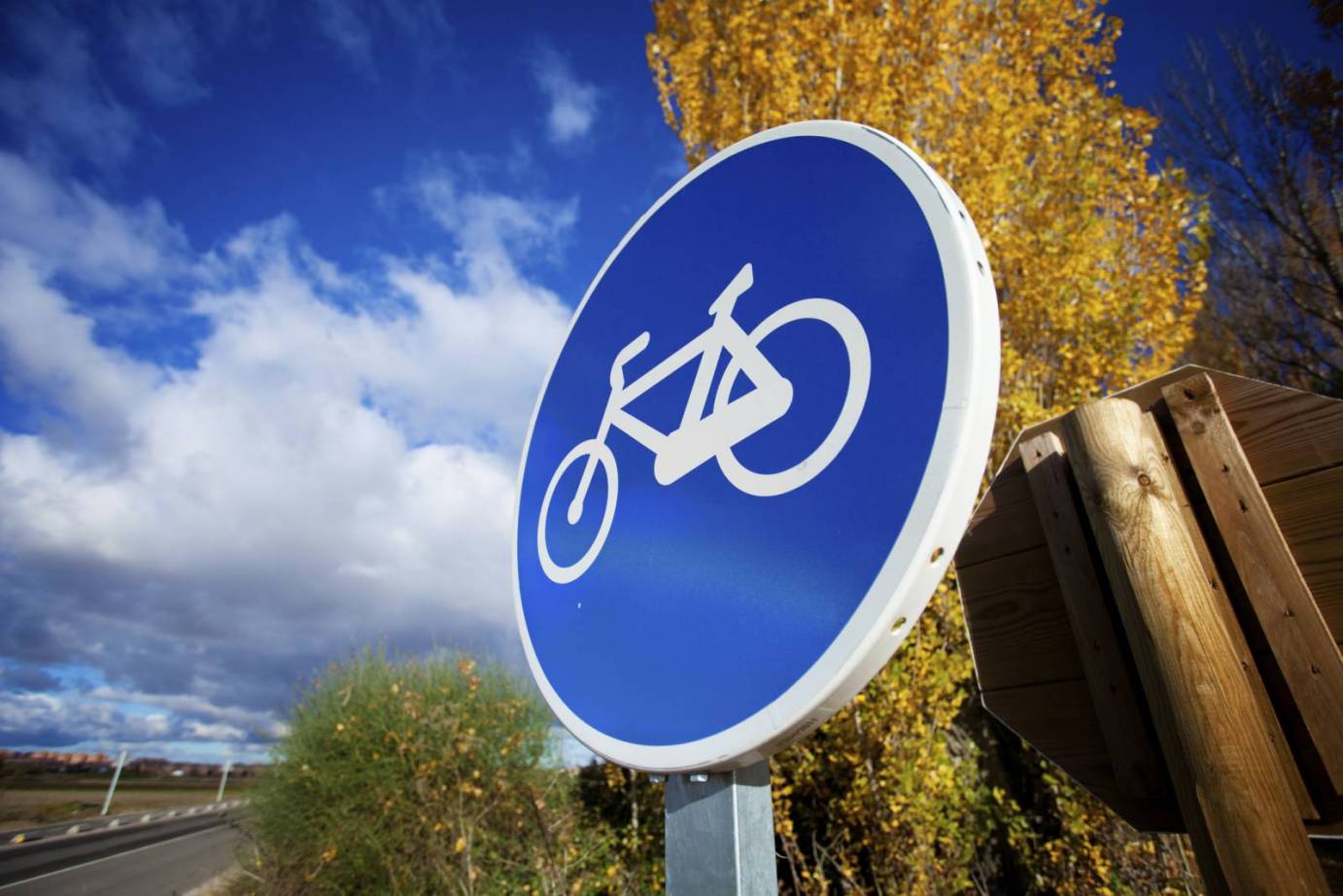 У Вінниці можна замовити безкоштовне встановлення велопарковок біля дому чи магазину