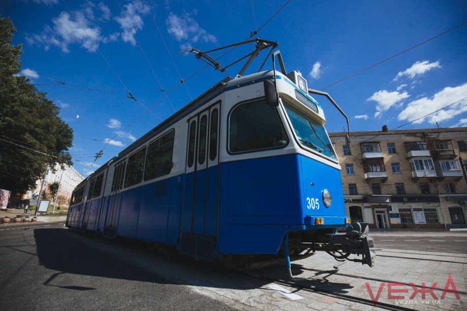 Трамваї, тролейбуси та автобуси у Вінниці тепер рухаються за літнім розкладом