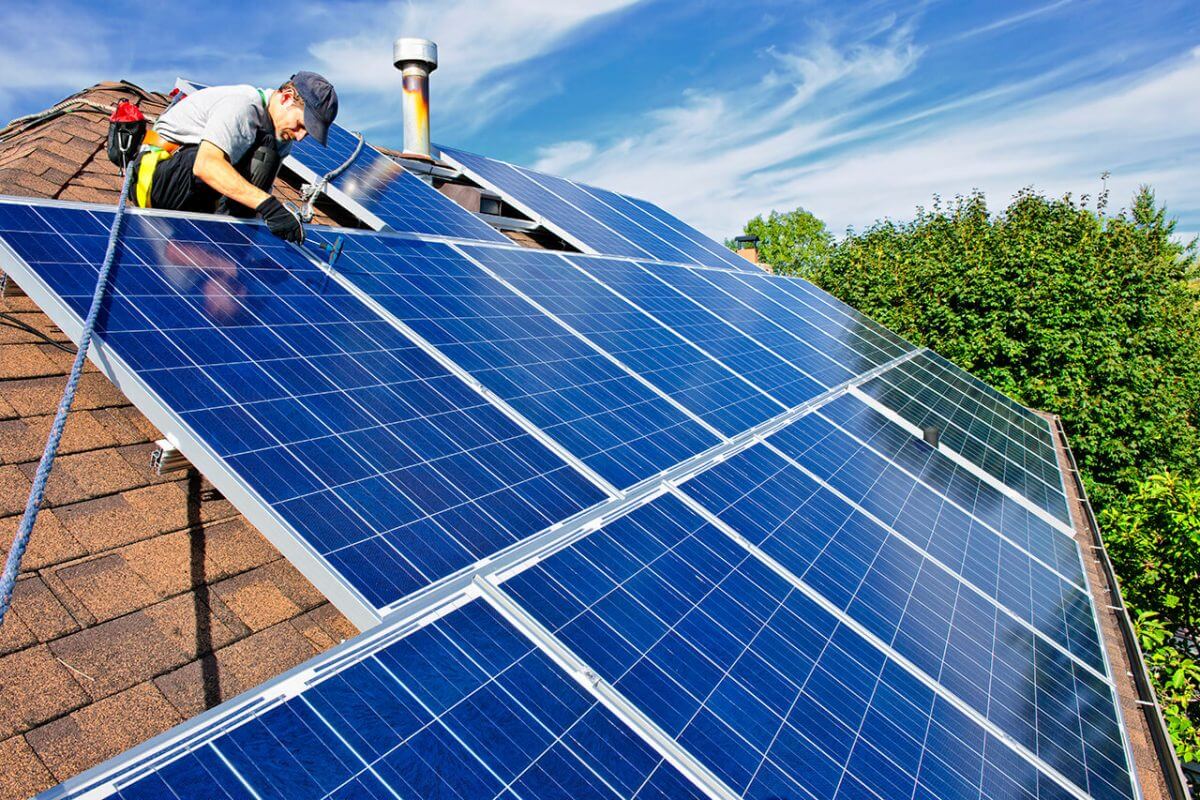 За п’ять років у Вінниці з’явилася майже сотня постачальників сонячної енергії. ВІДЕО