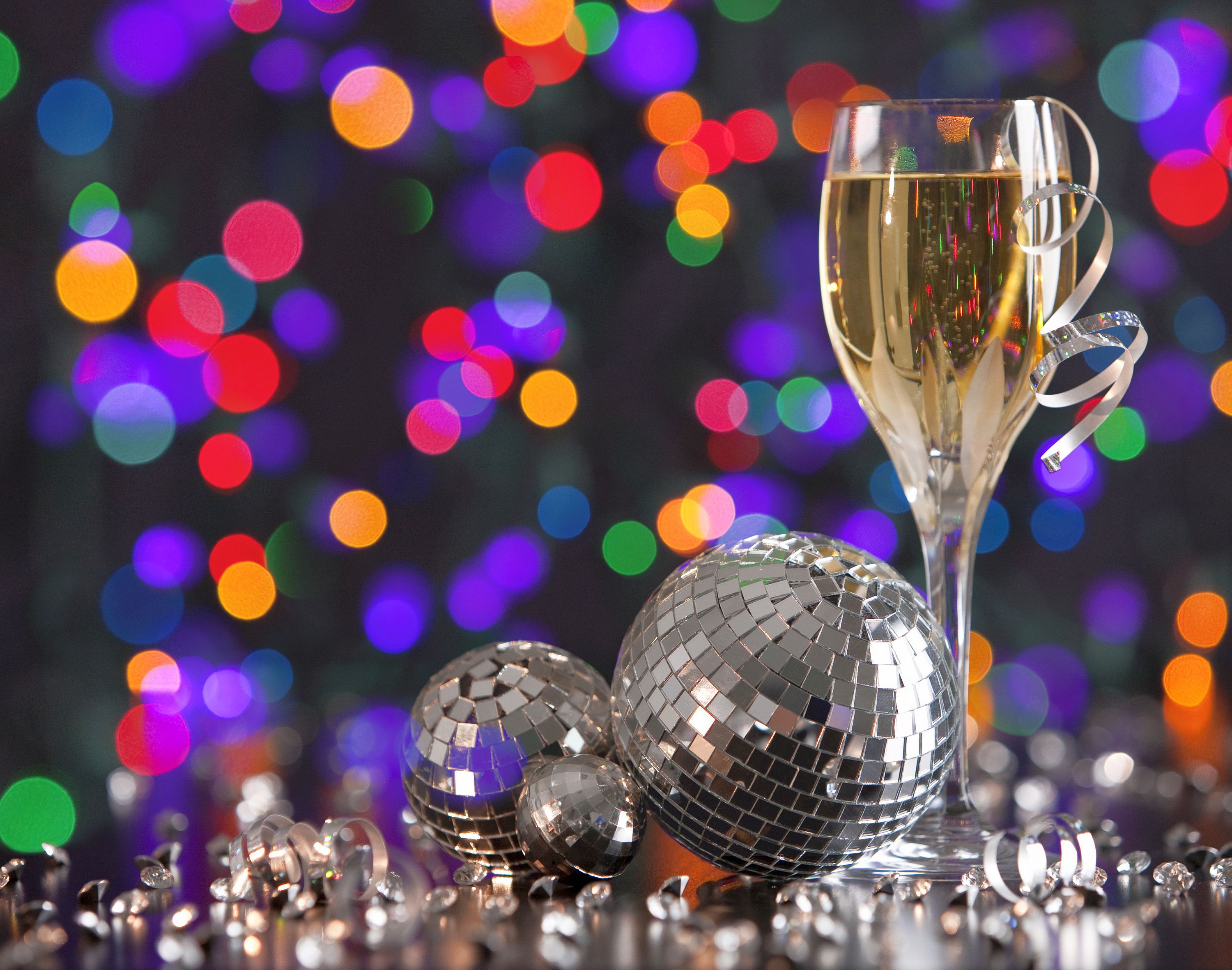 Як зустріти Новий рік у Вінниці: огляд святкових програм у ресторанах та клубах