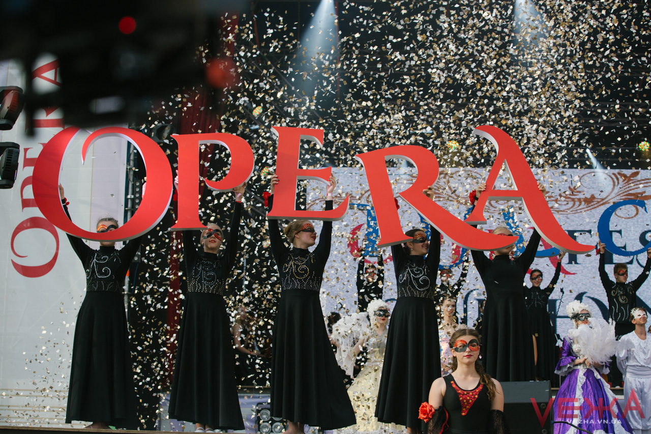Аншлаг у “Подільському Версалі”: у Тульчині відкрили другий оперний фестиваль