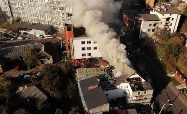 Пожежа в центрі Вінниці: відео та фото з повітря