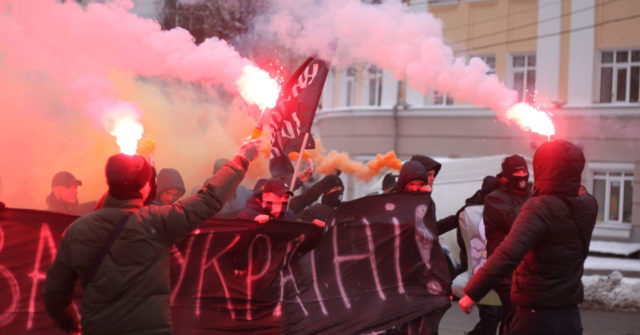 “Росія буде знищена!”: у Вінниці відбувся марш до “Дня народного гніву”. ФОТОРЕПОРТАЖ