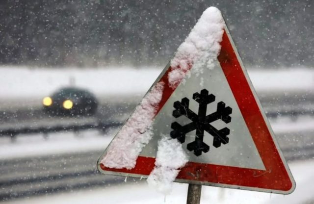Хуртовини та сильний мороз: на Вінниччині попереджають про погіршення погоди