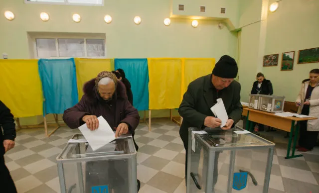 На Вінниччині фіксують видачі бюлетенів без пред’явлення паспортів