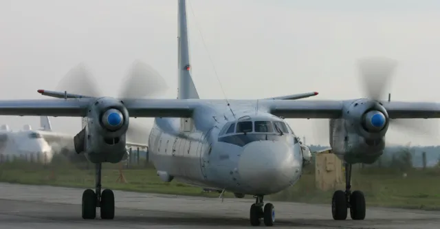 Вінницькі льотчики отримали відремонтований Ан-26