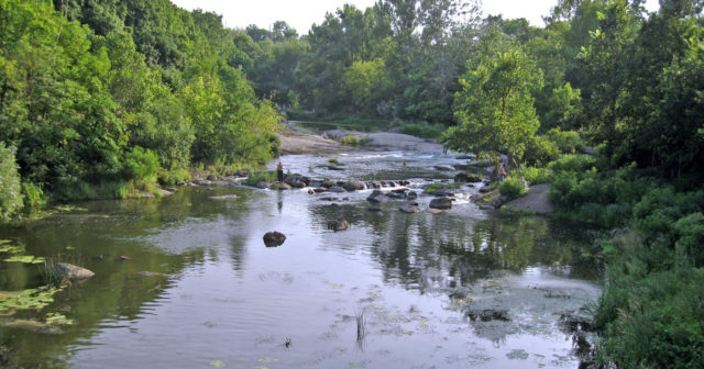 ДСНС: показники забруднення води в річці Рось не перевищують норми