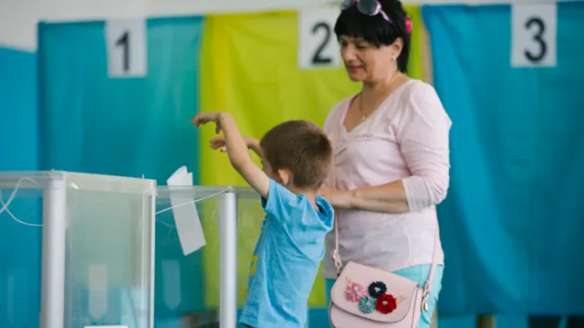 День виборів: як голосували вінничани. ФОТОРЕПОРТАЖ