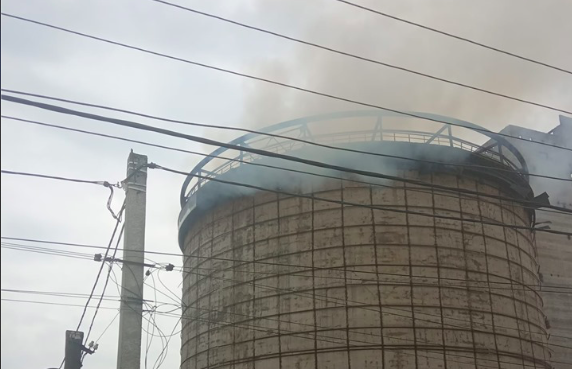 У Гайсині евакуювали 34 людини, вимкнули газ і електрику через загрозу обвалу бункера. ФОТО