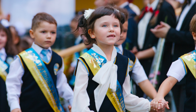 Нарешті до школи: як у Вінниці відзначили День знань-2019. ФОТОРЕПОРТАЖ