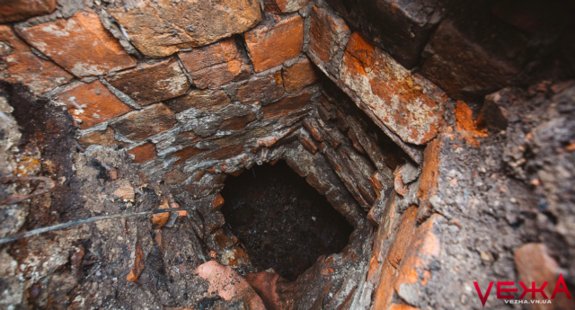“Деякі порожнини виявлені на глибині 12 метрів”: у Вінниці вирішували, що робити з міськими підземеллями. ФОТО