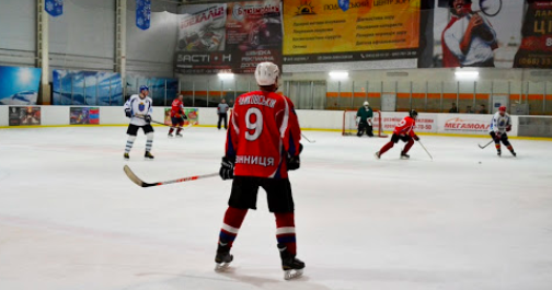 Вінницькі хокеїсти почали тренування на новій льодовій арені