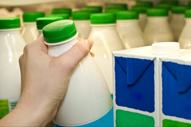 Скальський: на Вінниччині почастішали випадки отруєння молочними продуктами