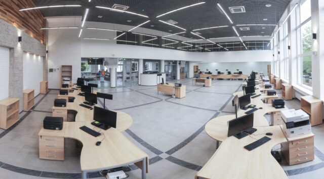 Мер Вінниці показав, як виглядає реконструйований “Соціальний офіс” на Замості. ФОТО