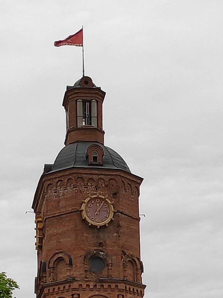 На Вежі Артинова у Вінниці відновлюють роботу годинника. ФОТО - VежA