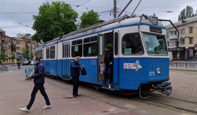 Без перепусток: громадський транспорт Вінниці відновив перевезення всіх пасажирів