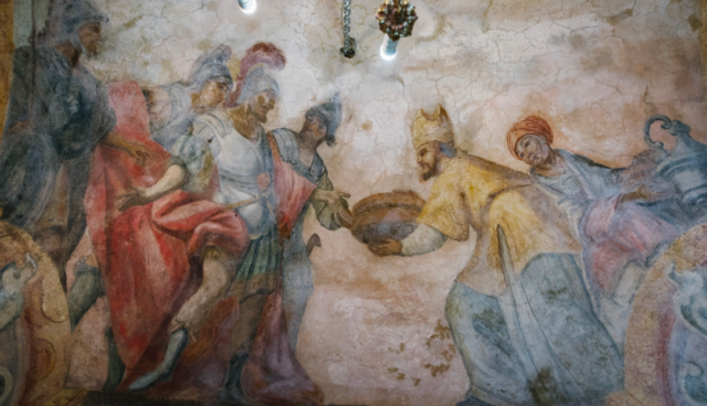 “Ніби у маленькій капличці в Італії”: у Кафедральному соборі Вінниці збереглися фрески початку 18 століття. ФОТОРЕПОРТАЖ