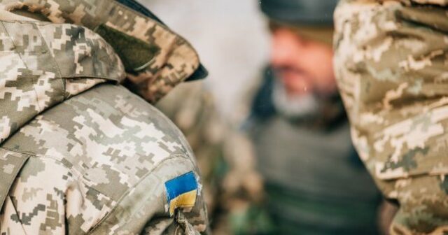 На Вінниччині сім’ї загиблих Героїв України отримали матеріальну винагороду
