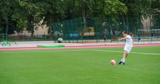 У Вінниці завершили будівництво багатофункціонального спортивного ядра біля школи №33. ФОТО