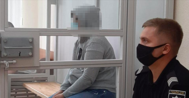 Суд взяв під варту підозрюваних у виготовленні дитячого порно у Вінниці. ФОТО
