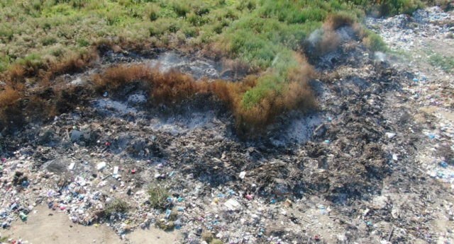 На Вінниччині горять сміттєзвалища: як це виглядає з повітря. ВІДЕО