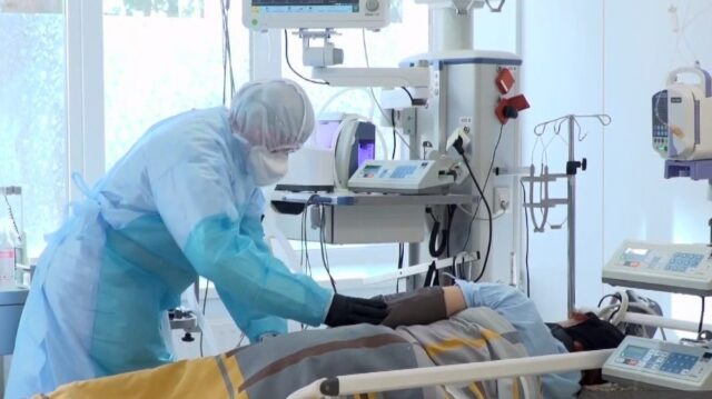 Дві лікарні у Вінницькій області переповнені пацієнтами, хворими на COVID-19. ГРАФІКА
