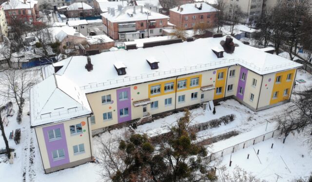 У Вінниці оновлюють дитячий садок на вулиці Чорновола. ФОТО