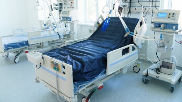 У Вінниці розгорнули ще шість реанімаційних ліжок для хворих на COVID-19