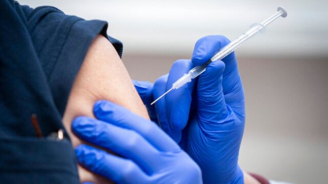 У Вінницькій області від COVID-19 вакцинували 6620 осіб