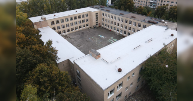 У Вінниці до кінця року планують відремонтувати покрівлю гімназії №23