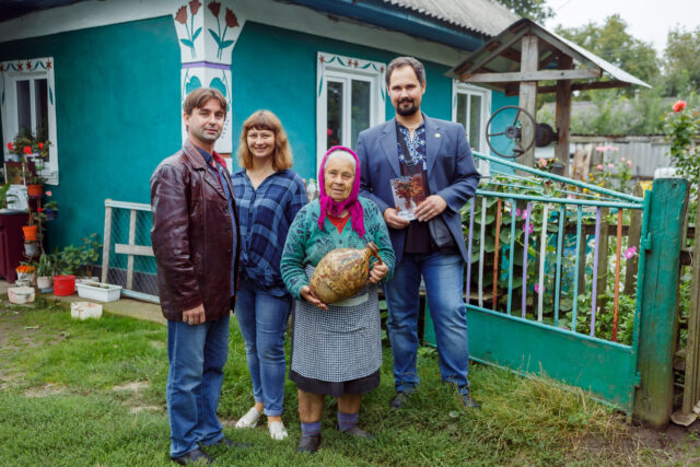 Втрачена спадщина: дослідники з Вінниччини мандрують Україною в пошуках Барської кераміки