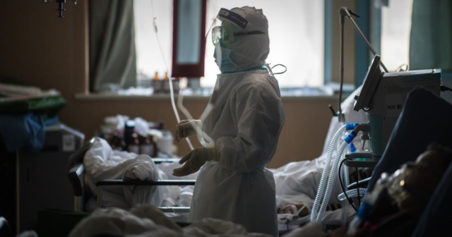В Україні зафіксували рекордну кількість смертей через COVID-19 за добу