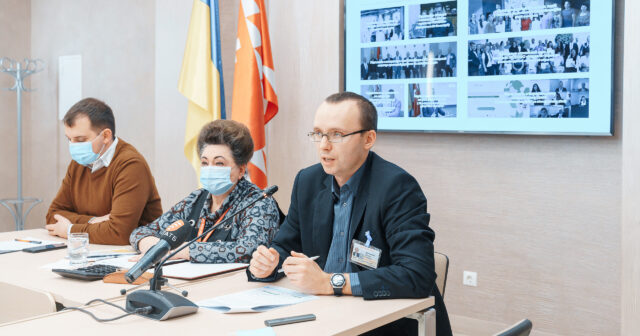 У Вінниці відбулися громадські слухання щодо виконання Програми розвитку міської ТГ