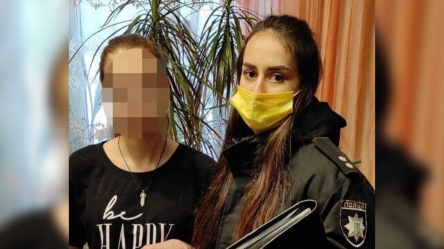 На Вінниччині поліцейські повернули додому неповнолітню, яка втекла після сварки з матір’ю