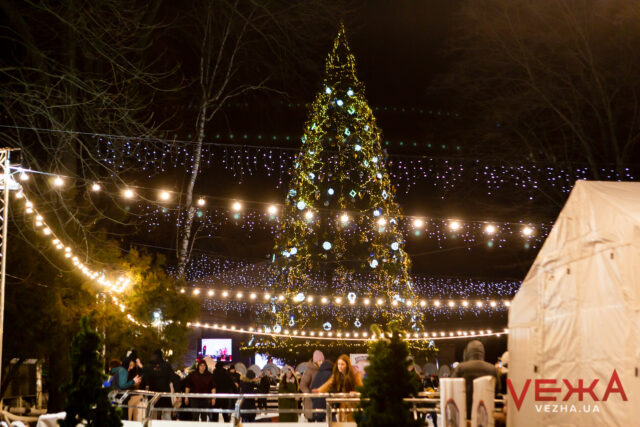 В новорічну ніч у Вінниці виступлять гурти “SunRise” та “Лесик і Карпо”