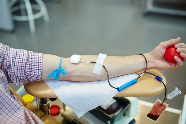 У Вінниці бракує всіх груп донорської крові. ГРАФІКА