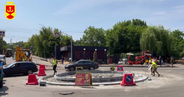 У Вінниці наближаються до завершення роботи з капремонту перехрестя вулиць Оводова-Коріатовичів. ВІДЕО