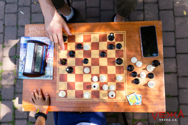 У Вінниці завтра відбудуться благодійні шахові змагання для дорослих і дітей