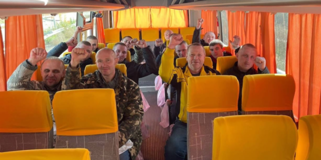 Україна повернула додому 52 українських захисників та тіла 62-х полеглих героїв