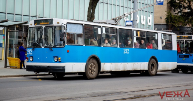 У Вінниці з 20 жовтня трамваї та тролейбуси рухатимуться в обмеженому режимі задля економії електроенергії