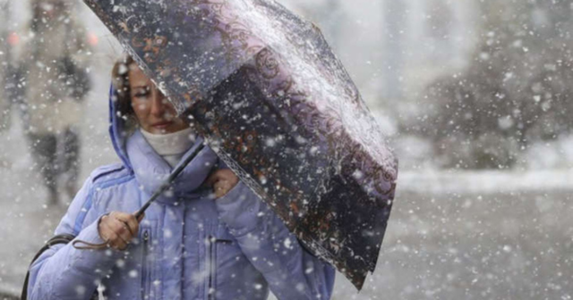 Дощ, мокрий сніг та ожеледиця: на Вінниччині очікується ускладнення погодних умов