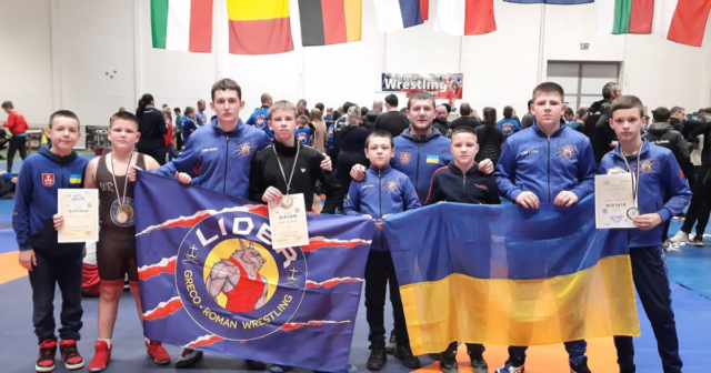 Борці дитячо-юнацької спортшколи «Вінниця» здобули три медалі на міжнародному турнірі «Prague wrestling open 2022»