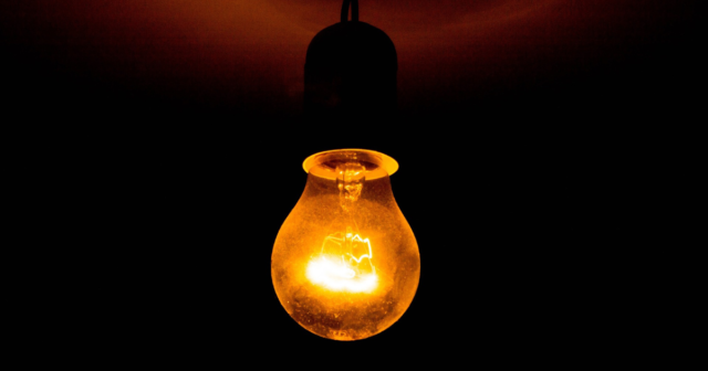 ОНОВЛЕНО: У “Вінницяобленерго” опублікували графік погодинних відключень світла на 13 січня