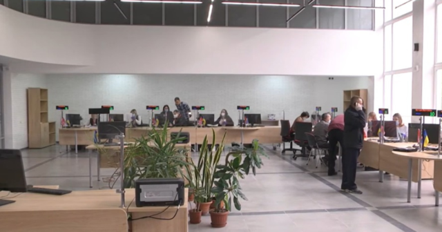 У вінницьких «Прозорих офісах» відновили сервіс «Мобільний адміністратор»