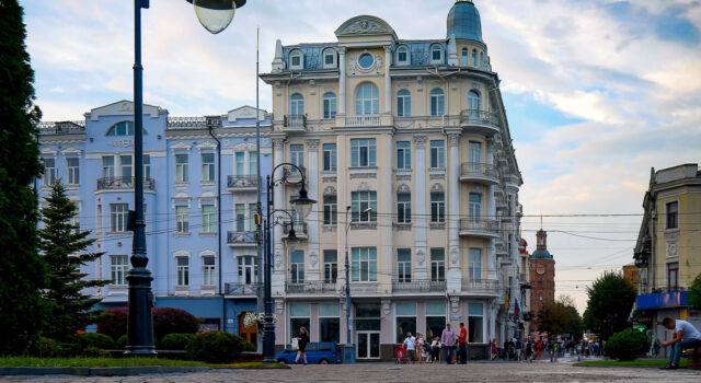 “Вікі любить памʼятки”: фото готелю “Савой” стало найкращим фото пам’ятки в області