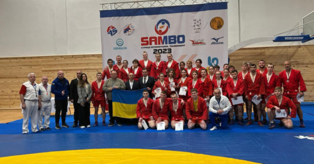 Вінницькі спортсмени у складі збірної України стали чемпіонами Кубку світу з самбо