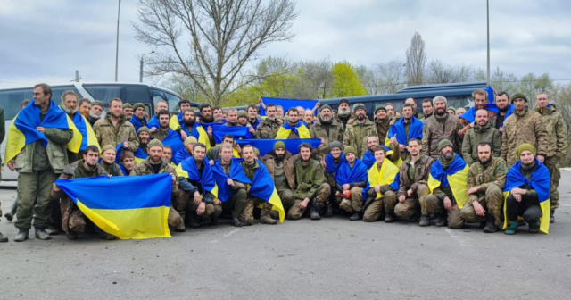 З російського полону повернулись 130 українських захисників, зокрема восьмеро бійців з Вінниччини